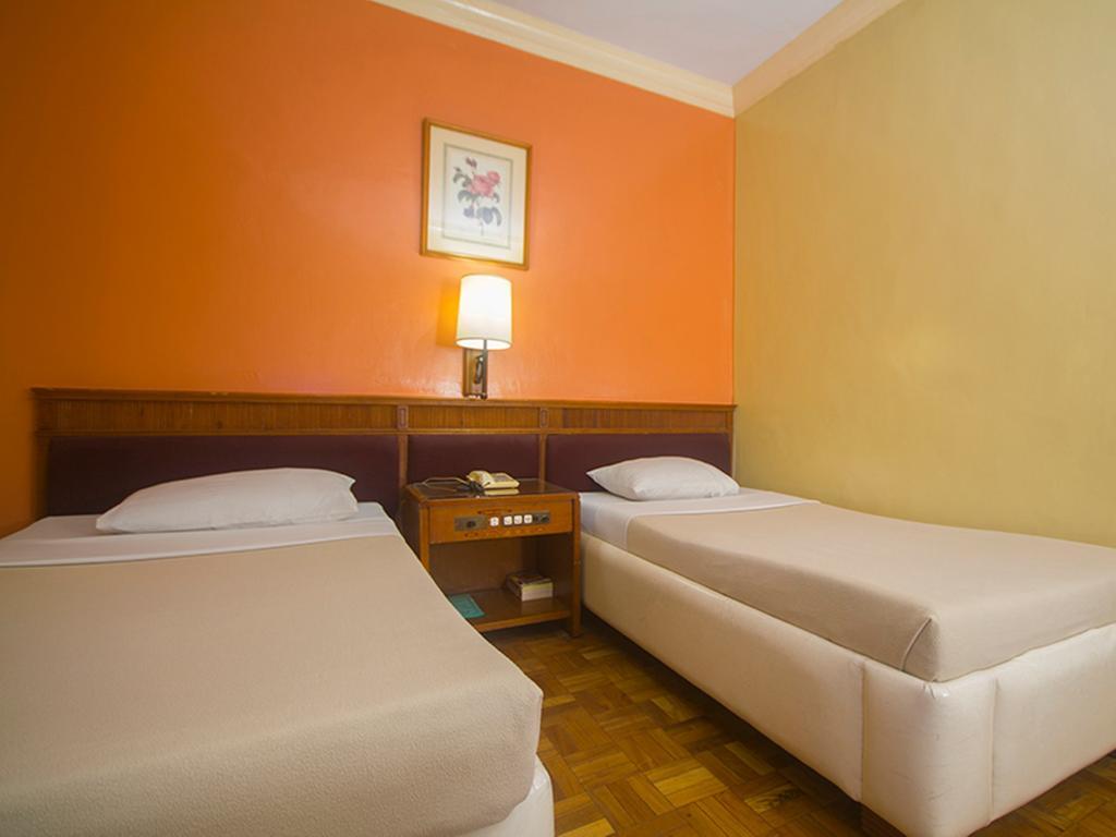 Grand City Hotel Inc. Кагаян де Оро Стая снимка