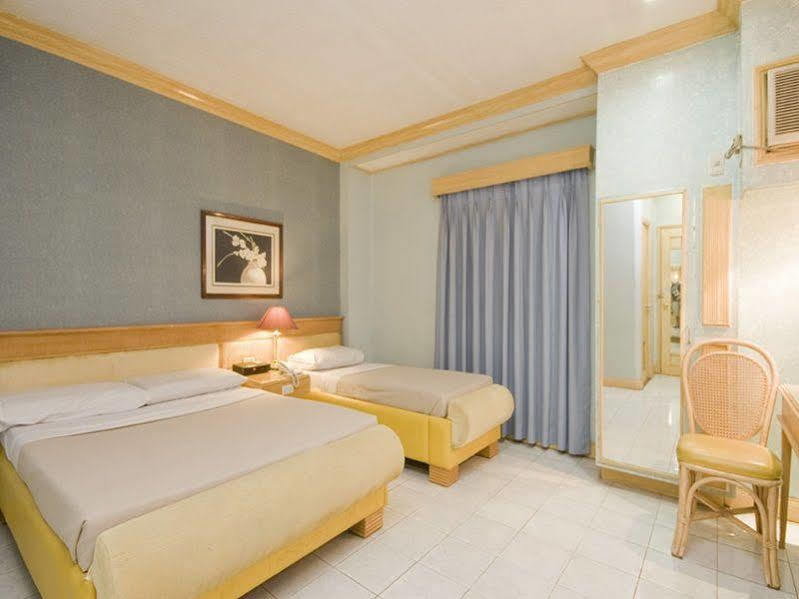 Grand City Hotel Inc. Кагаян де Оро Екстериор снимка
