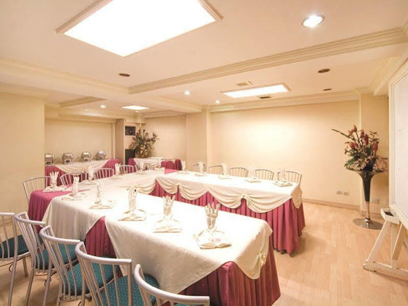 Grand City Hotel Inc. Кагаян де Оро Екстериор снимка