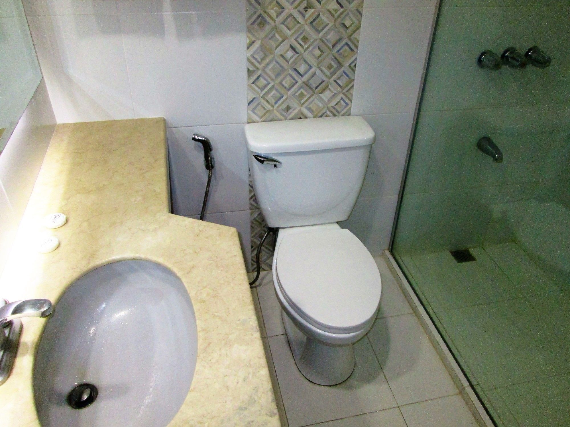 Grand City Hotel Inc. Кагаян де Оро Екстериор снимка