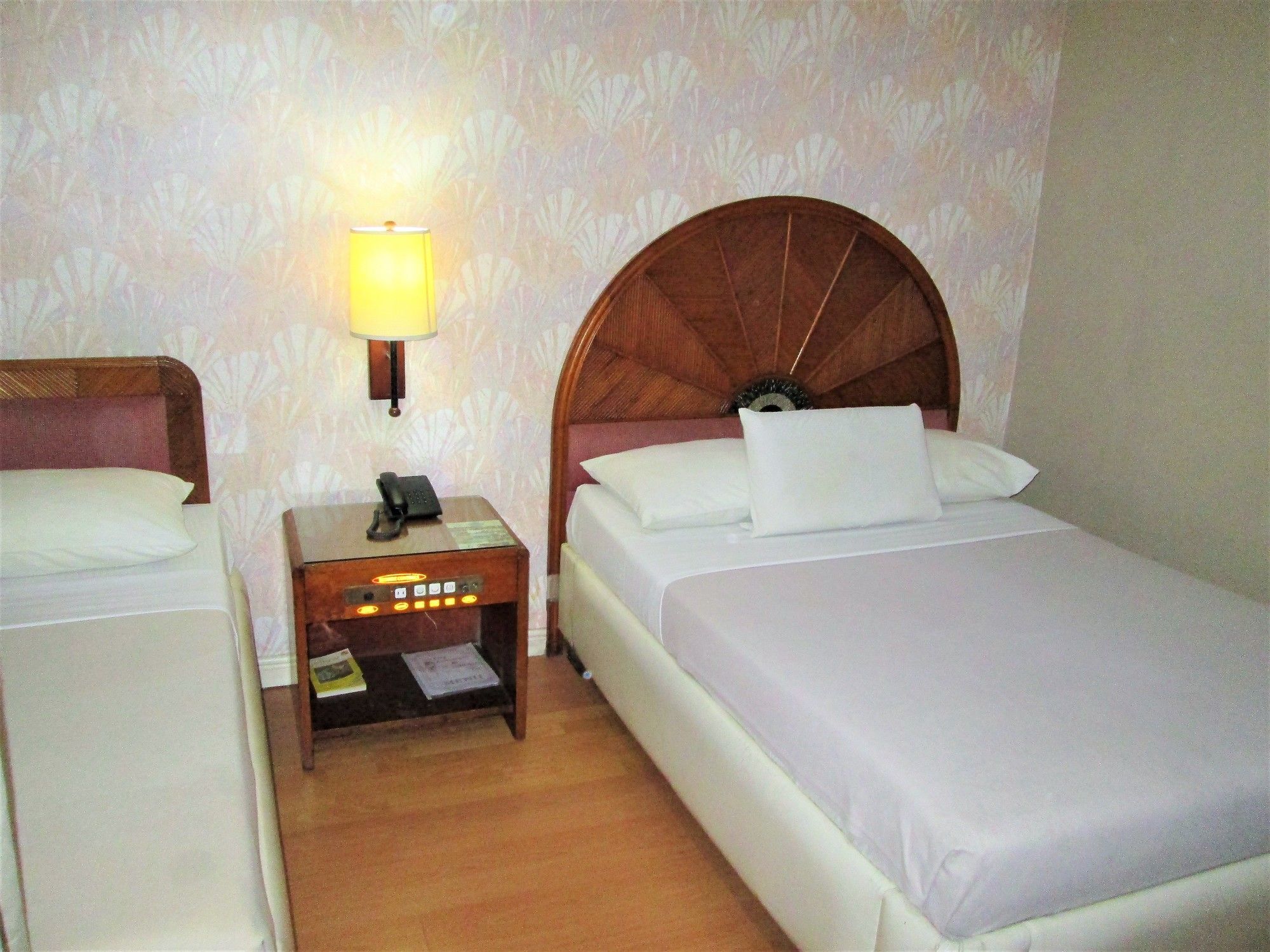 Grand City Hotel Inc. Кагаян де Оро Екстериор снимка